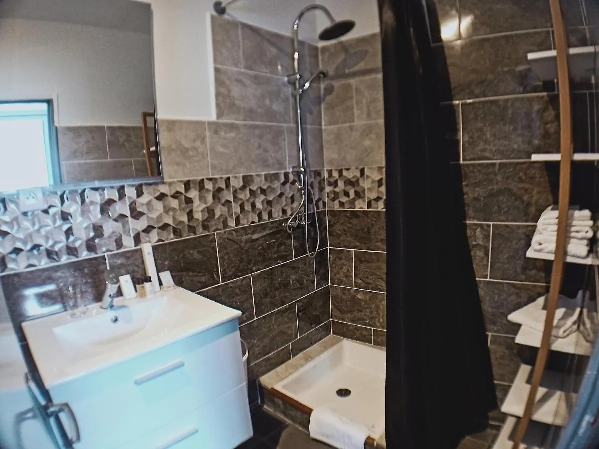 Hostellerie Des Voyageurs Cassagnes-Bégonhès